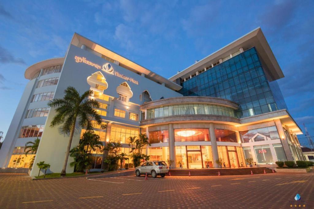 Vientiane Plaza Hotel Exterior foto