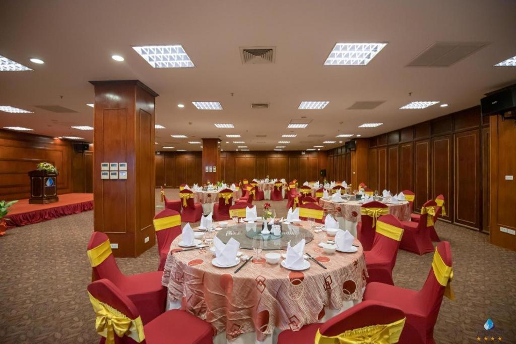 Vientiane Plaza Hotel Exterior foto