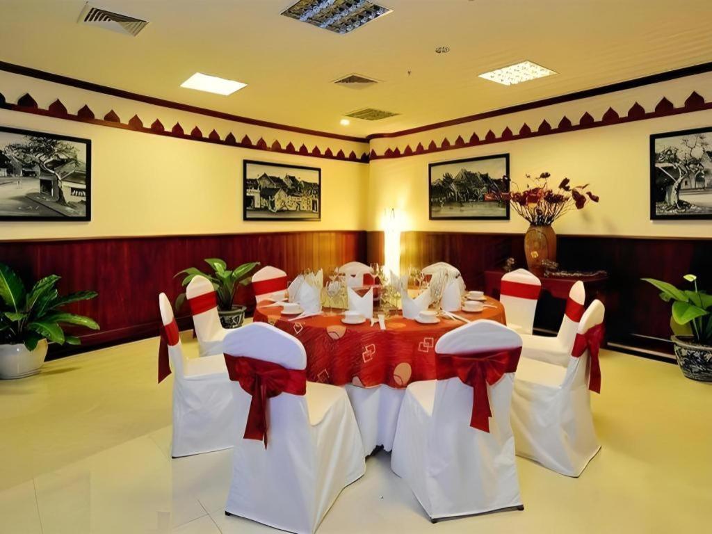 Vientiane Plaza Hotel Exterior foto