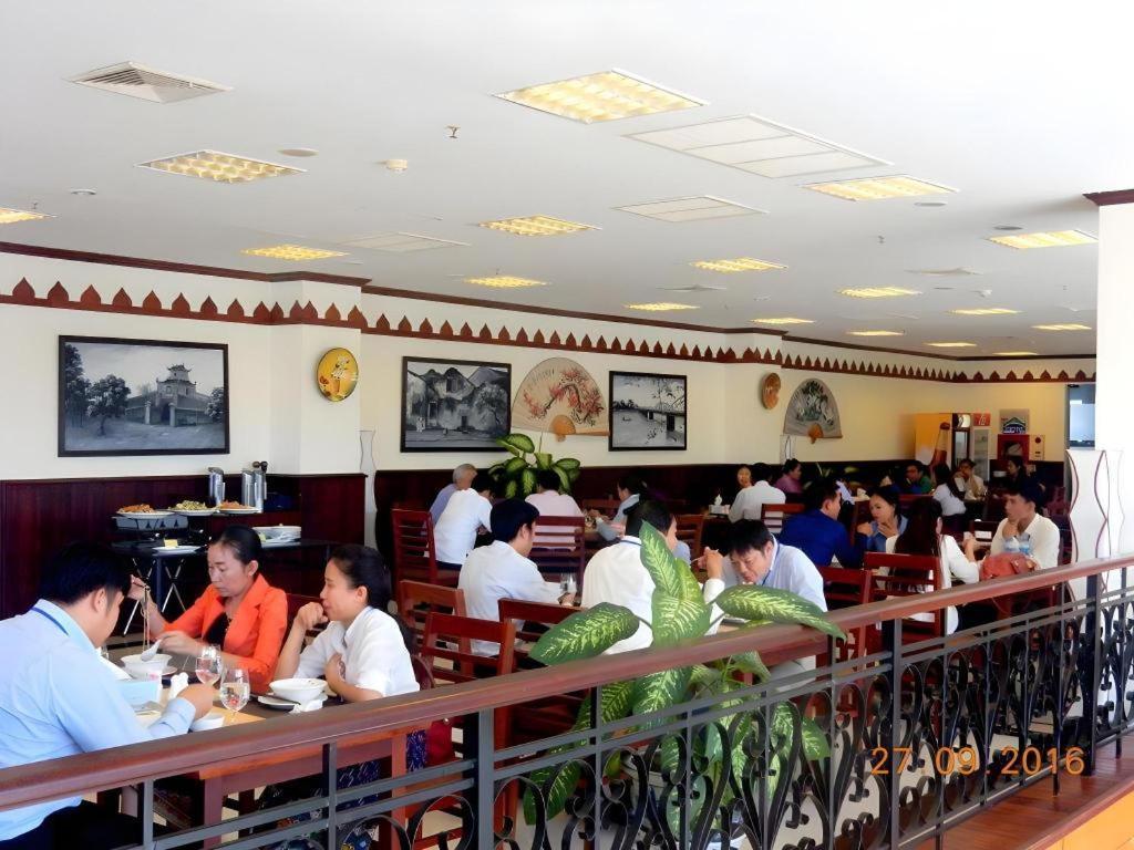Vientiane Plaza Hotel Exterior foto